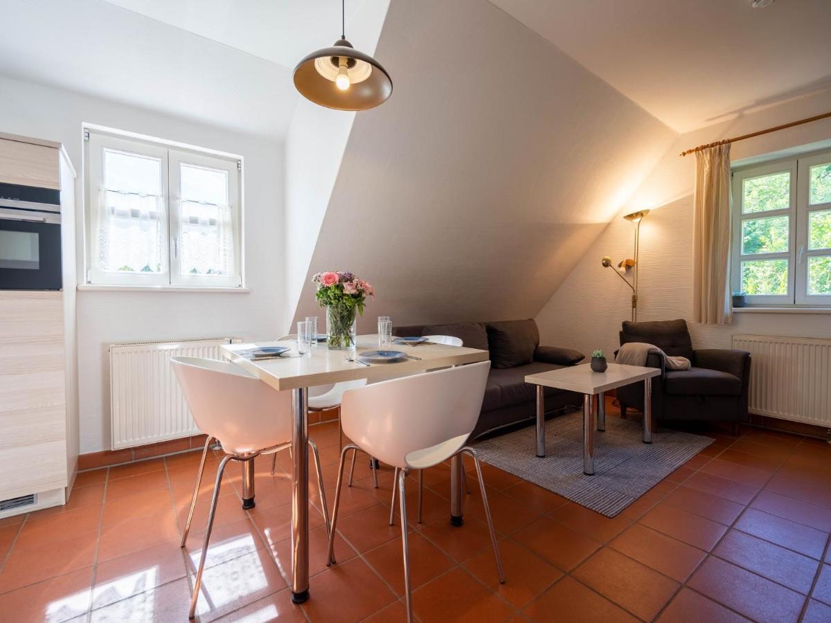 Feriendorf Rugana - Klassik Appartement Mit 1 Schlafzimmer B21 Dranske Exterior photo